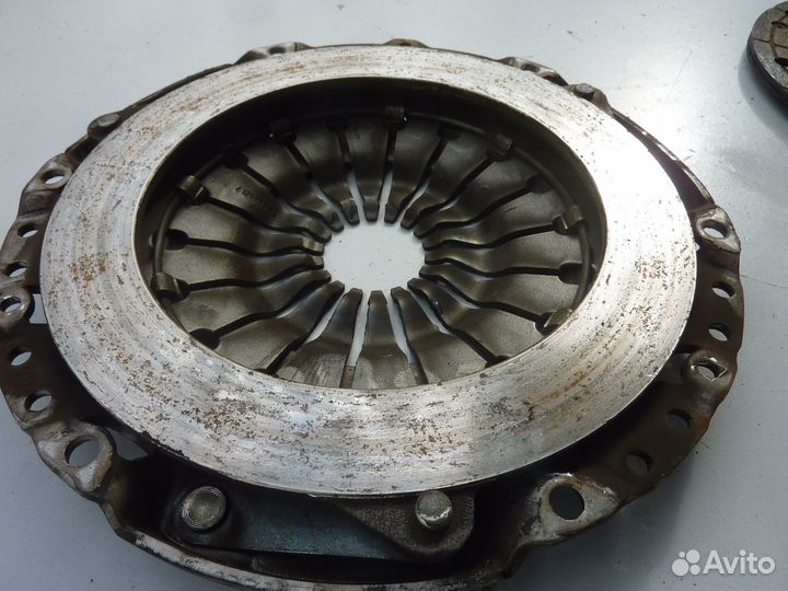 Комплект сцепления Ford Focus 2 2.0