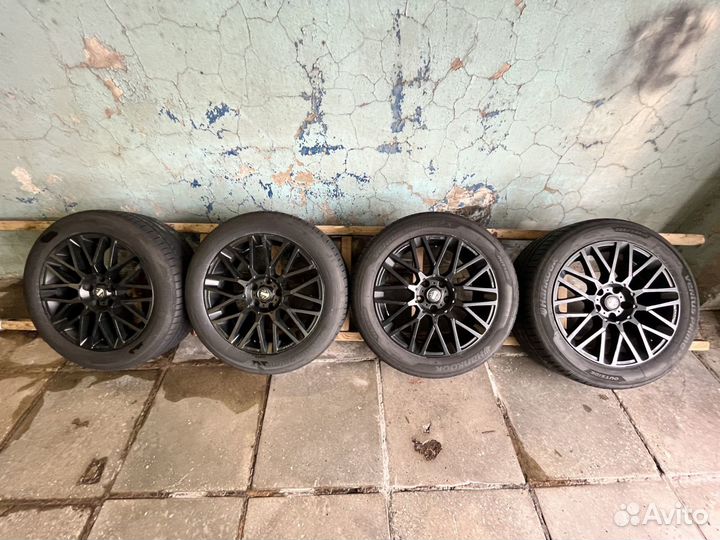 Колеса r18 5x114.3 momo revenge Black