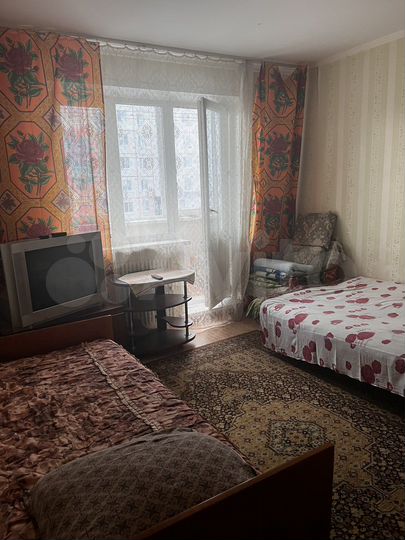 2-к. квартира, 58 м², 2/10 эт.
