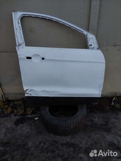 Передняя правая дверь на ford kuga 2