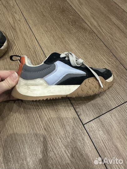 Кроссовки б/у для мальчика