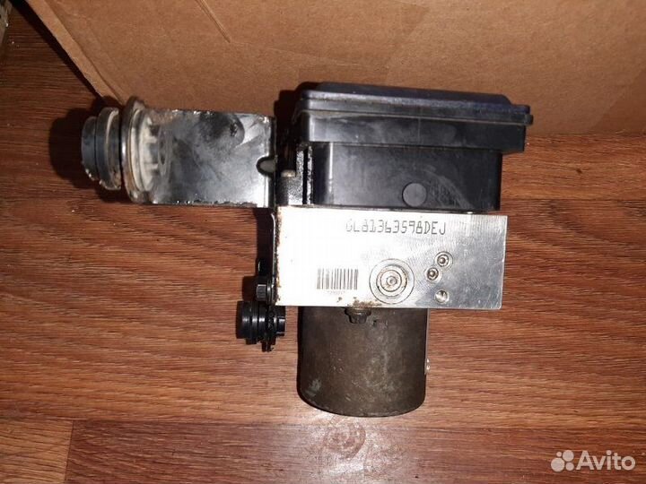 Блок ABS Volkswagen Tiguan 5N1 BWK 2009