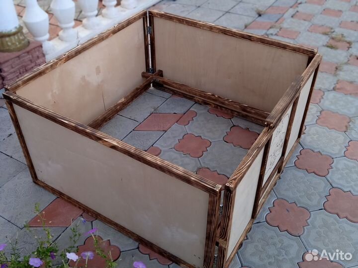 Родильный ящик, вольер, загон, домик