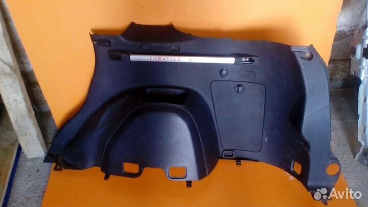 Обшивка багажника на Citroen C-Crosser