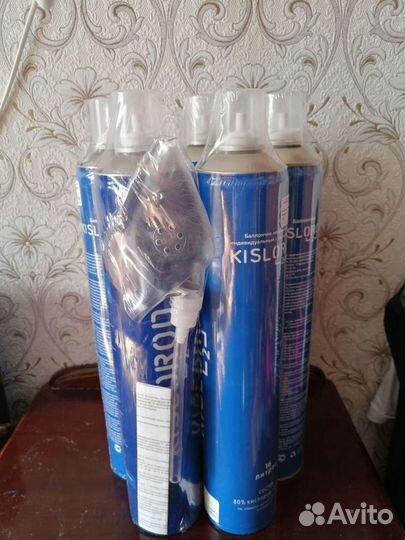 Кислородные баллоны с маской