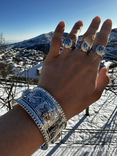 Серебрянные кольца и браслет