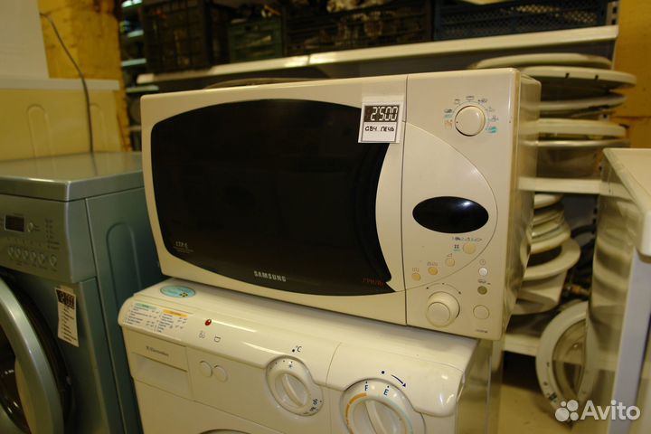 Микроволновая печь Samsung CE2974R