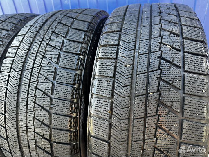 Bridgestone Blizzak VRX 225/50 R18 95Q