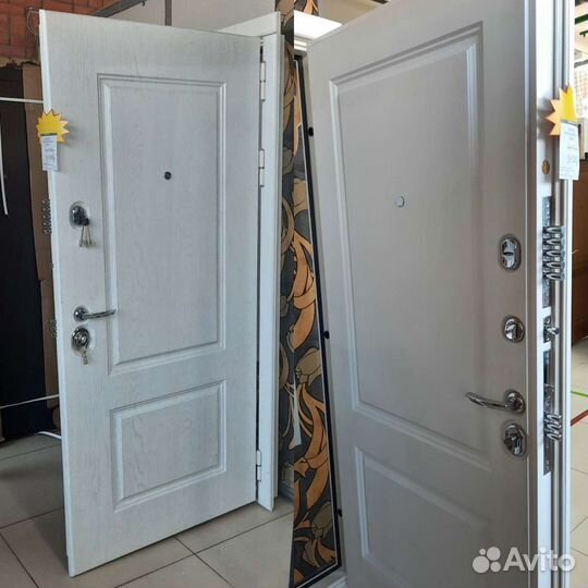 Дверь входная металлическая