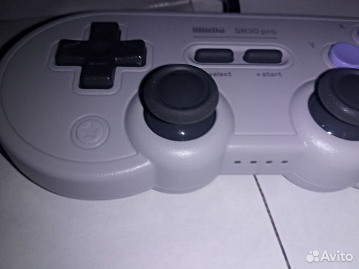 Геймпад 8BitDo SN30 Pro Wired с вибрацией