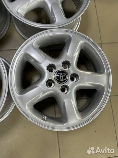 Диски R16 5x114,3 original Toyota