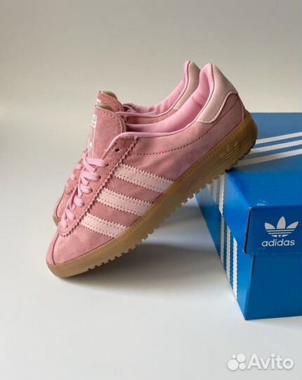 Adidas bermuda pink