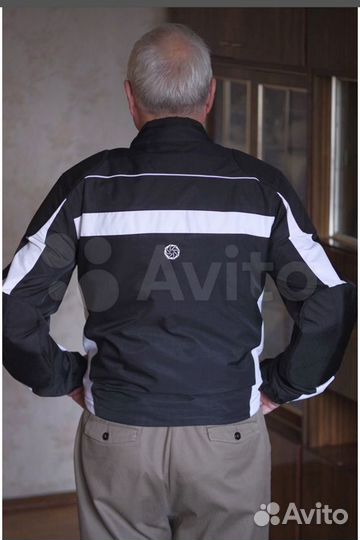 Новая легкая мотокуртка Crivit (Германия) р 48