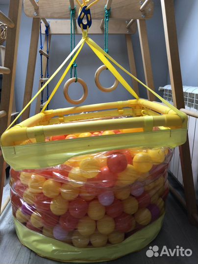 Подвесной сухой бассейн