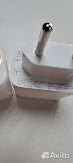 Блок питания на смартфон, оригинал