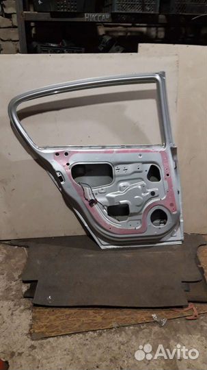 Дверь задняя левая Опель Астра Н