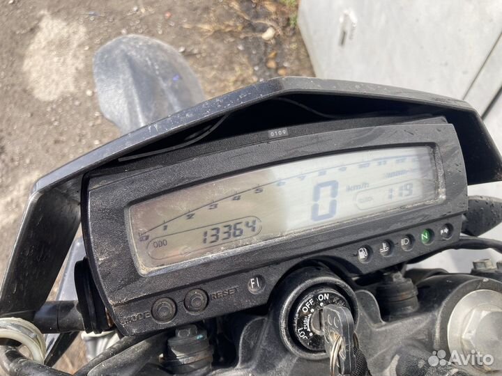 Kawasaki d-tracker KLX250s