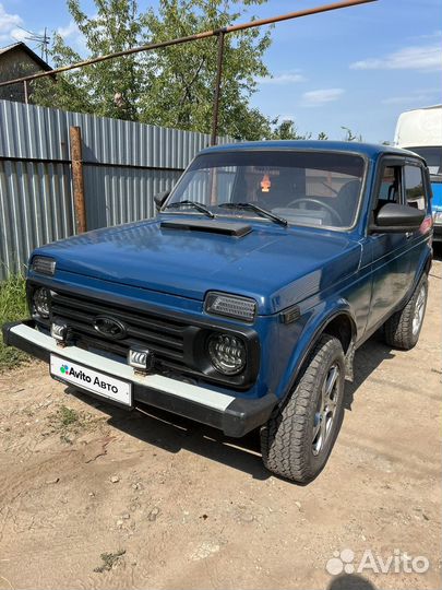 LADA 4x4 (Нива) 1.7 МТ, 2003, 92 000 км