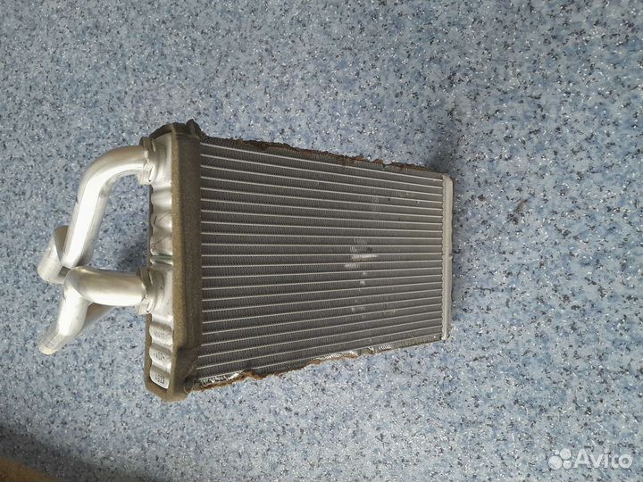Радиатор печьки mitsubishi lancer 10