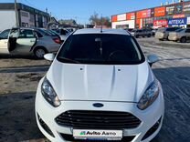 Ford Fiesta 1.6 MT, 2015, 123 500 км, с пробегом, цена 910 000 руб.