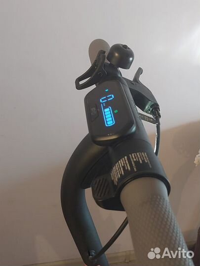 Электросамокат ninebot kickscooter es2