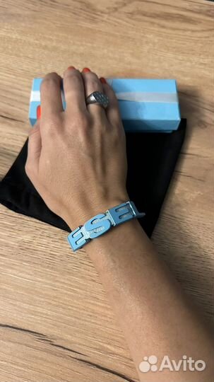 Кожаный браслет