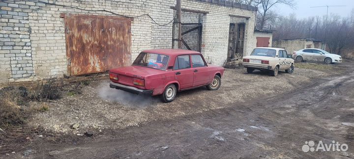 Есть все кроме мотора