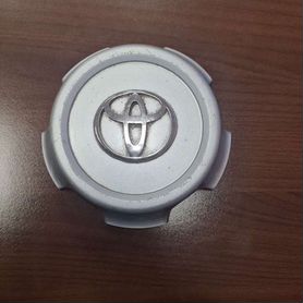 Колпак на литой диск Toyota