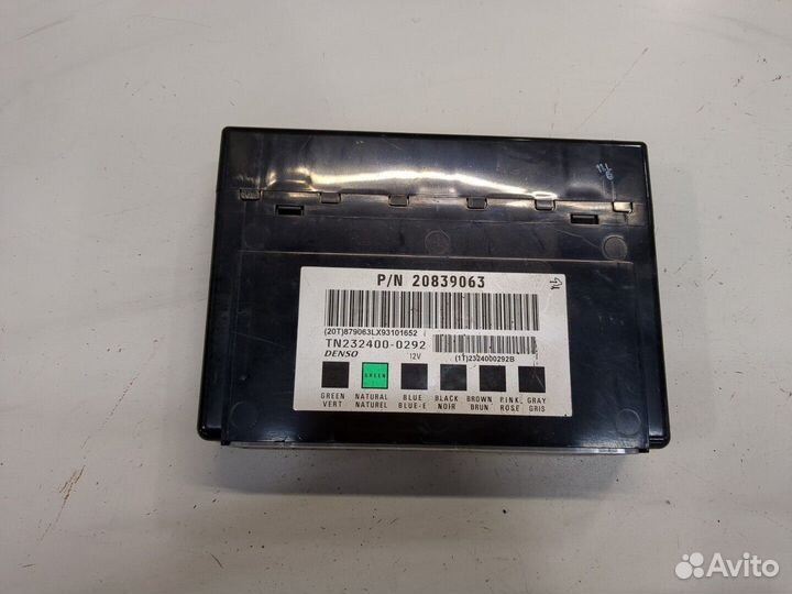 Блок управления бортовой сети Chevrolet Captiva, 2