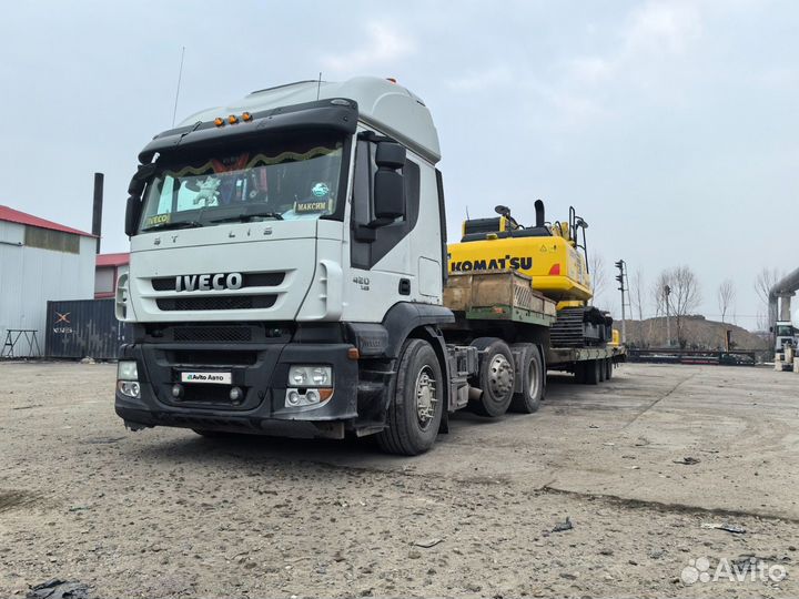 Гусеничный экскаватор Komatsu PC220LC-8, 2022