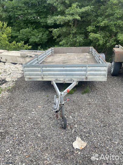 Прицеп легковой