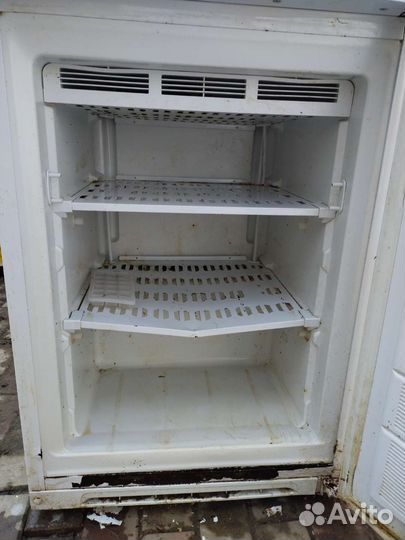 Холодильник бу маленький