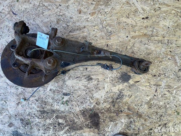 Ступица заднего моста в сборе правая Toyota