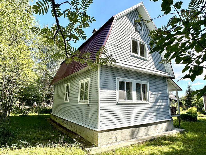 Дом 83,8 м² на участке 12 сот.