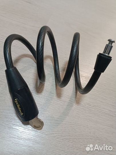 Замок велосипедный