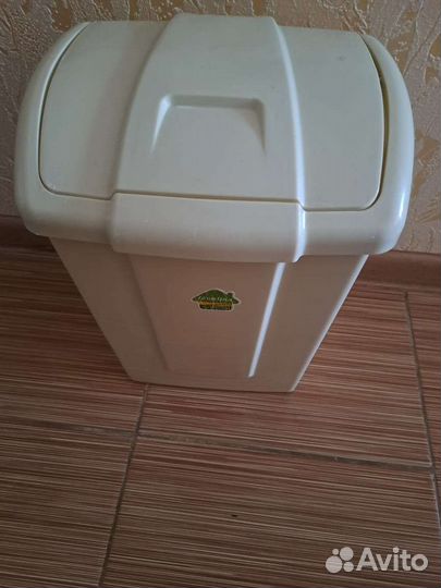 Мусорные ведра, урны, таз