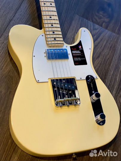 Электрогитара Fender Telecaster USA + Аксессуары