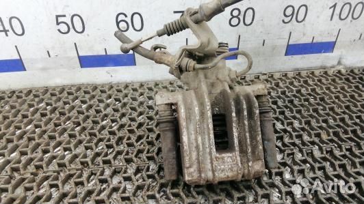 Суппорт тормозной задний правый volkswagen scirocc