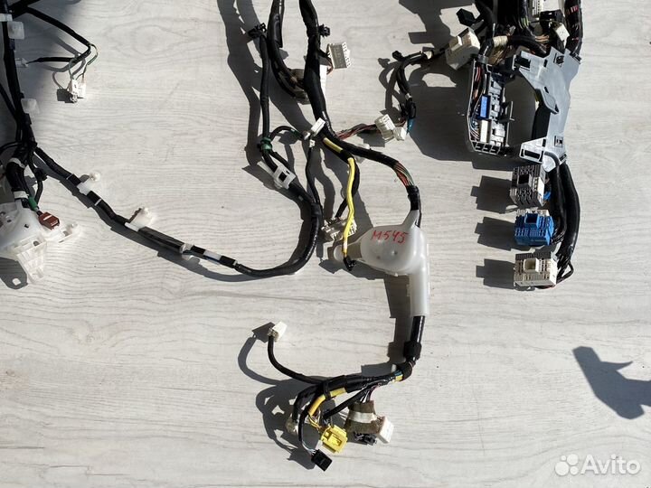 Toyota Land Cruiser 200 Подторпедная проводка