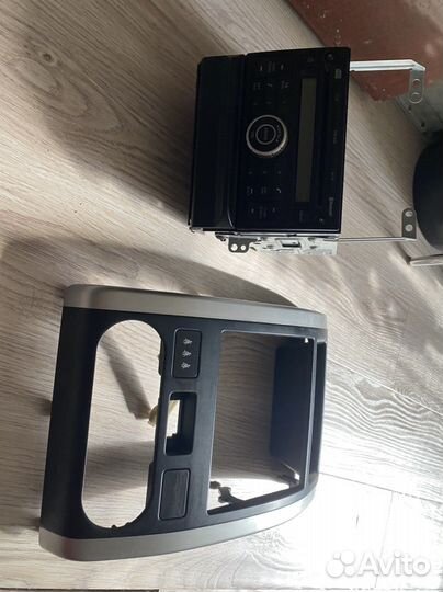 Авто магнитола Ниссан x-trail t31 оригинал