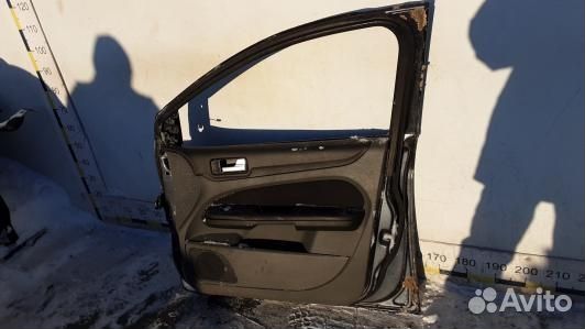 Дверь передняя правая ford focus 2 (CDN19E201)