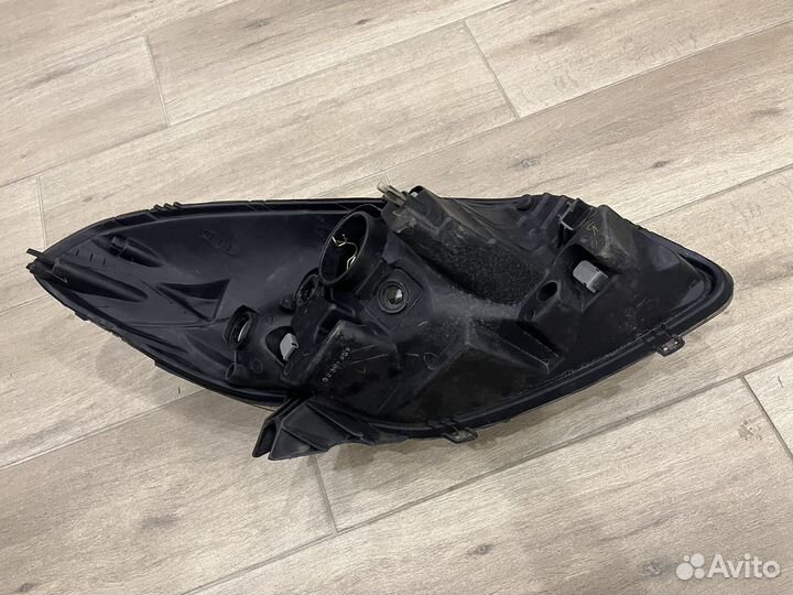 Фара левая renault sandero 1