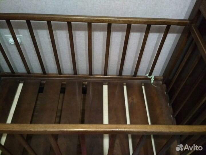 Кровать из дуба