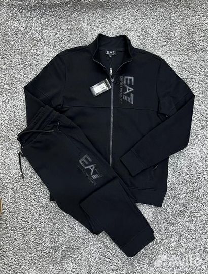 Спортивный костюм Emporio Armani