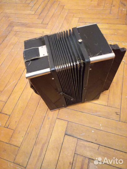 Гармонь тульская