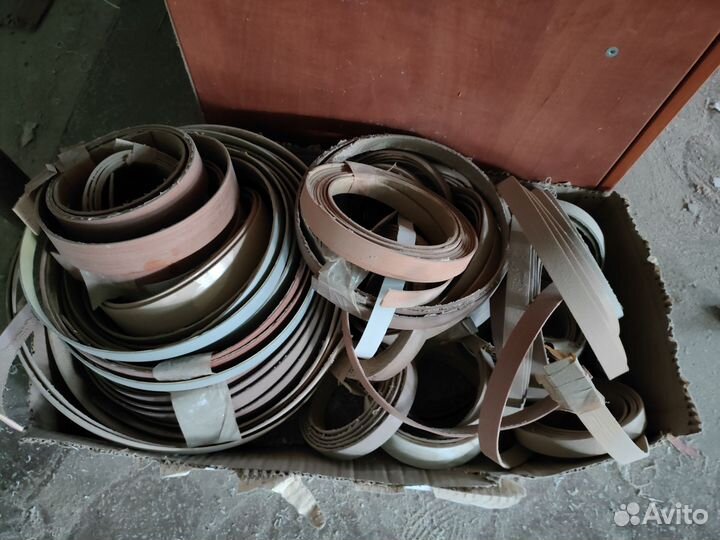 Кромки с клеем для кухонных столешниц и пвх абс