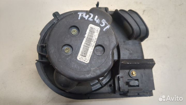 Двигатель отопителя Renault Clio, 2003