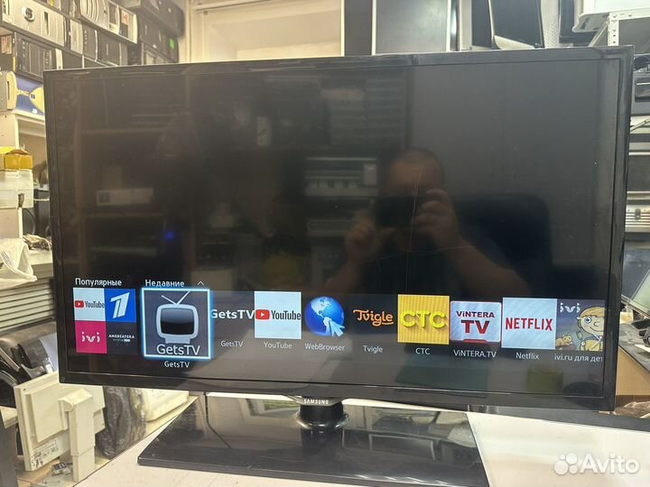 Телевизор Samsung 32 дюйма(81см) SMART tv