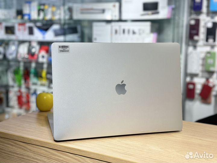 Apple MacBook Pro 16