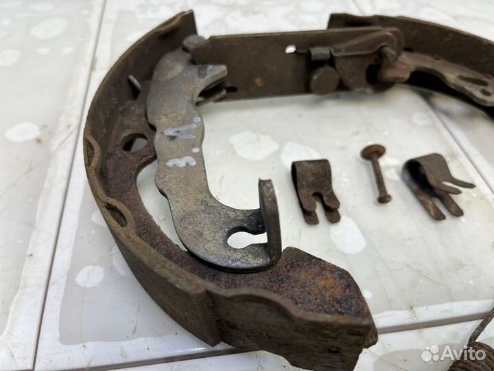 Ремкомплект стояночного тормоза задний Ford Focus